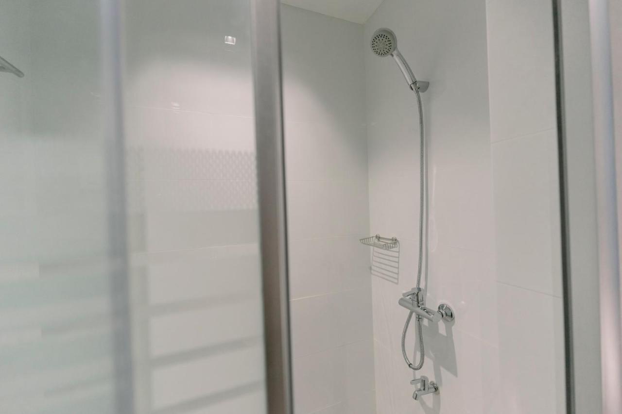 Madonna Hometel And Suites New Pandan Panabo Esterno foto