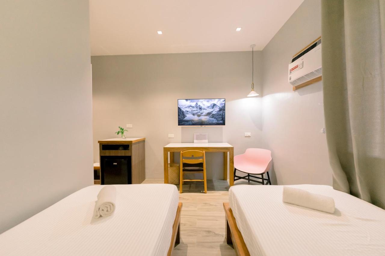 Madonna Hometel And Suites New Pandan Panabo Esterno foto